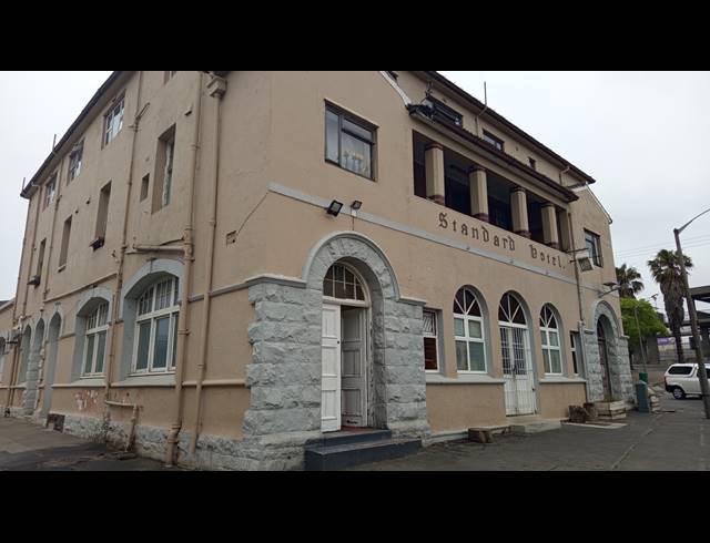 400M² BUSINESS TO LET IN MAITLAND